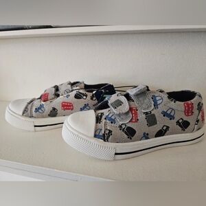 Kids Grey Shoes with Colorful Vehicle Print